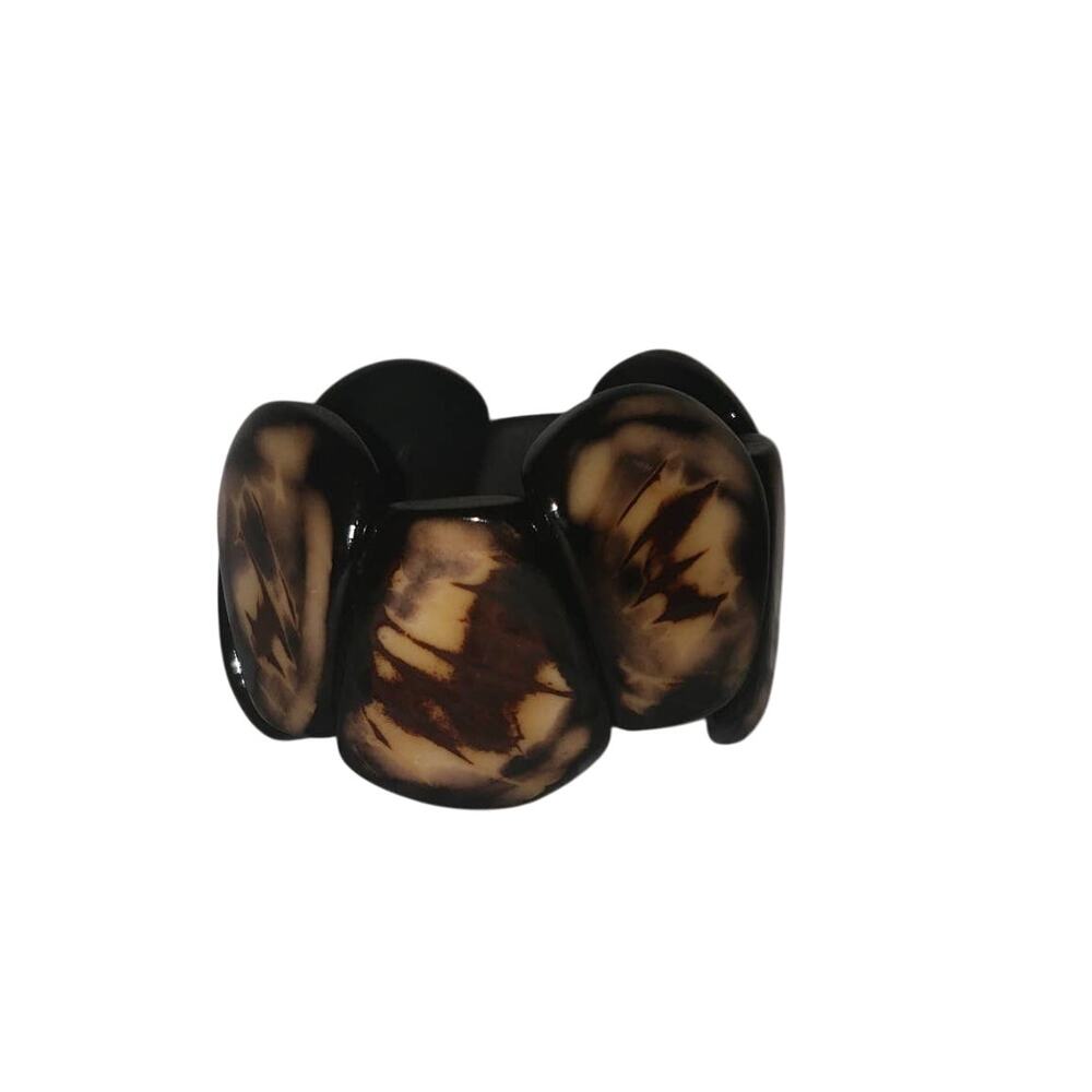 Tagua Nut Asymmetrical Stretch Round Panel Bracelet - Glossy Marble Design